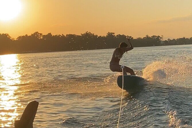 Hydrofoil and surfing on the Rhine behind a motorboat - FAQ