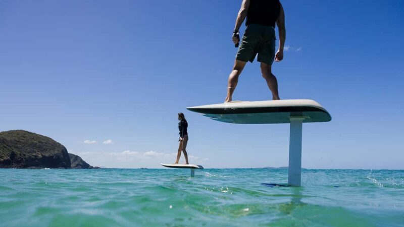 Hyères: 30-minute Efoil introduction - What Is the Hyères E-Foil Experience?