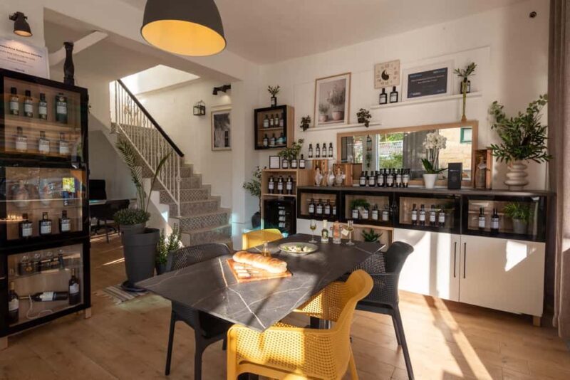 ibenik: Awarded Olive Oil, Local Wines & Food Experience - The Main Course Options: Fish or Meat