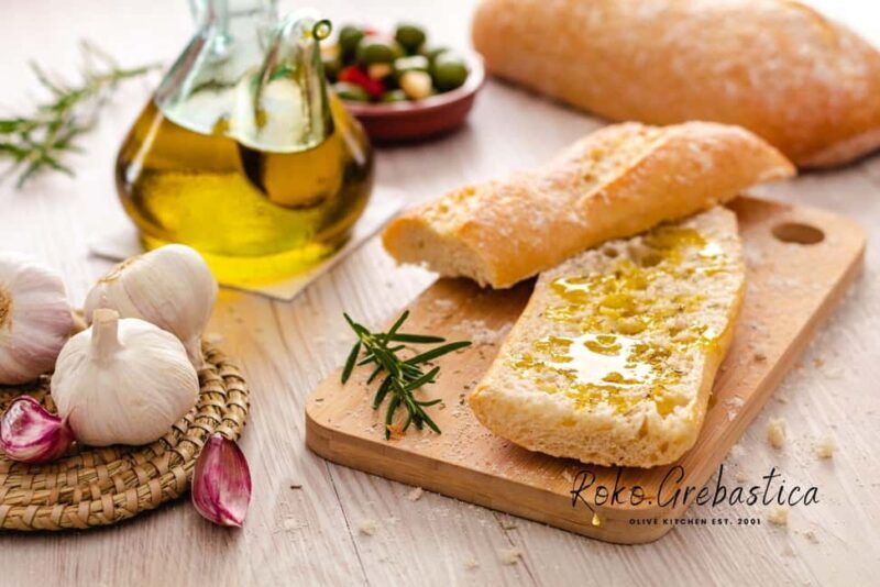 ibenik: Awarded Olive Oil, Local Wines & Food Experience - Wine Pairing: Enhancing the Flavors