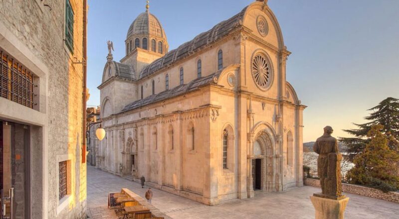 ibenik walking tour in one hour! - Key Points
