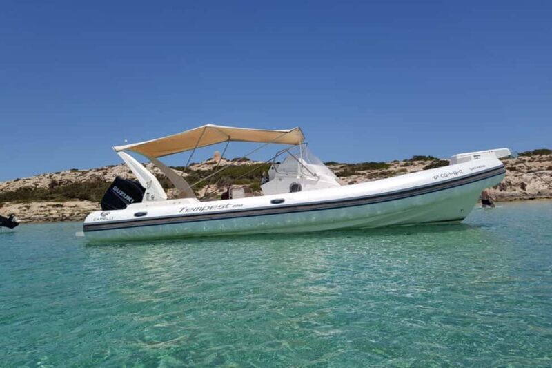 Ibiza and Formentera aboard a semi-rigid treasure (Samaná) - Key Points