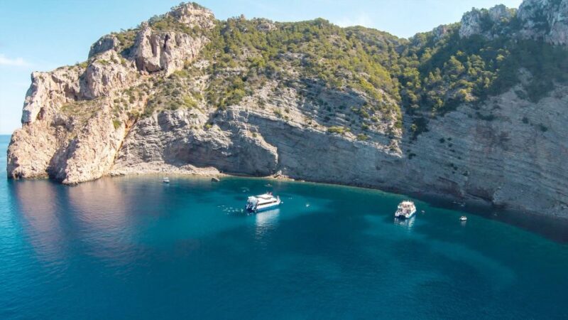 Ibiza: Cala Salada & North Cruise with Drinks & Snorkeling - FAQ