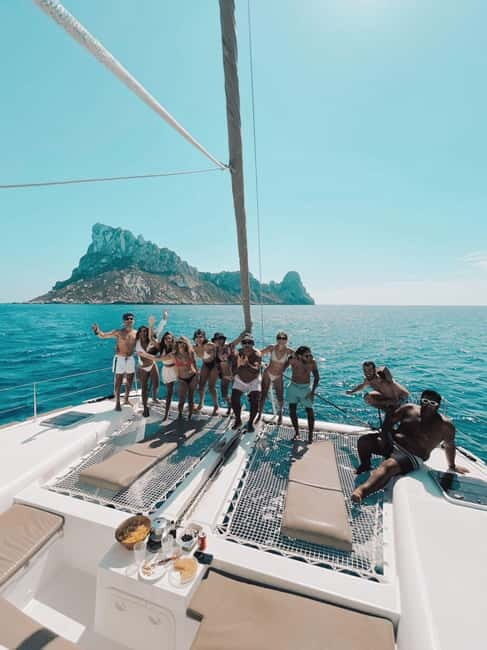 IBIZA: CATAMARAN CUEVAS CALA BASSA AND PLAYA CALA CONTE SUP PADDLE&SNORKEL - The Experience: What You Can Expect from This Ibiza Catamaran Tour
