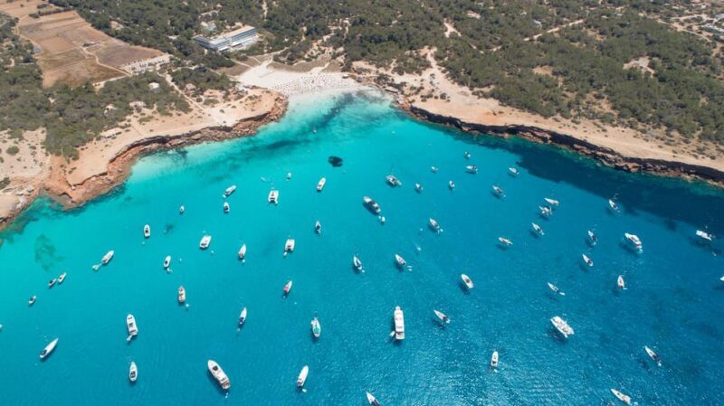 Ibiza: Formentera Cruise with Meals, Open Bar, Sunset & DJ - Evening Vibes & Atmosphere