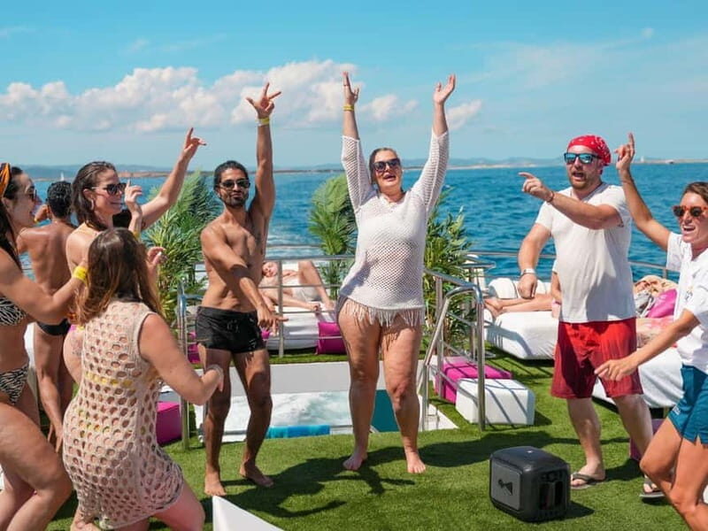 Ibiza: Formentera Full-Day Boat Tour with Lunch & Snorkeling - Who Is This Tour Best For?