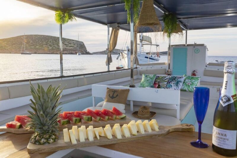 Ibiza: Private Boat Trip, Open Bar Tapas & Free Water Sports - Authentic Insights from Reviews