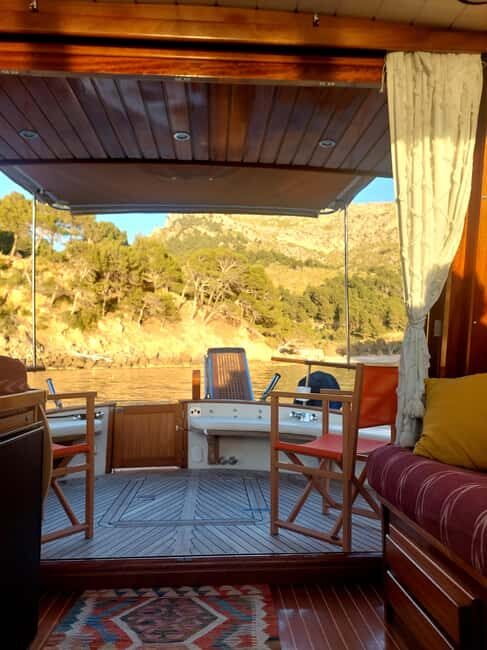 Ibiza: Sail into the Sunset on a Balearic Llaüt - Setting Sail: What to Expect on the Tour