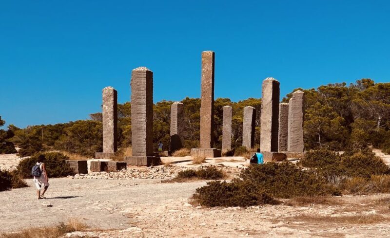 Ibiza: Secret Spots Island 4X4 Tour by Land Rover Defender - The Off-Road Experience in a Land Rover Defender