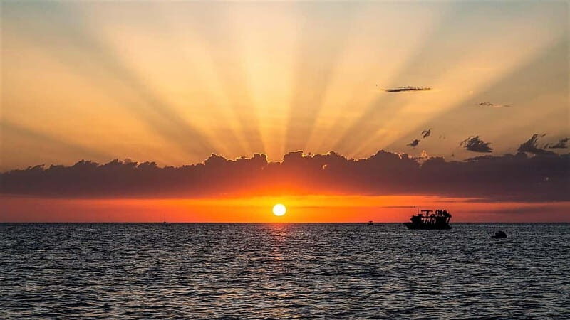 Ibiza: Snorkeling, Sunset Beach and Cave Boat Trip - An In-Depth Look at the Ibiza Boat Trip Experience