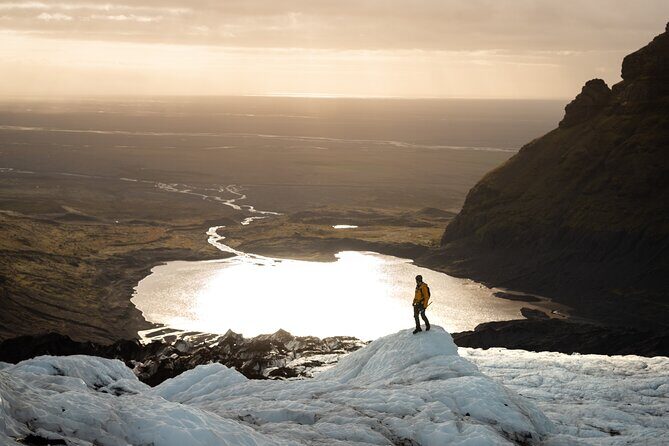 Ice Cave Captured - Professional Photos Included - Practical Aspects and Tips
