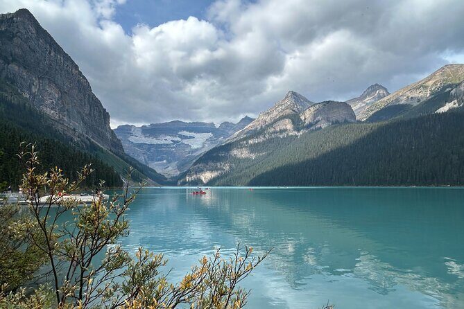Icefield Parkway with Lake Louise and Moraine Lake Private Tour - Who Should Consider This Tour?