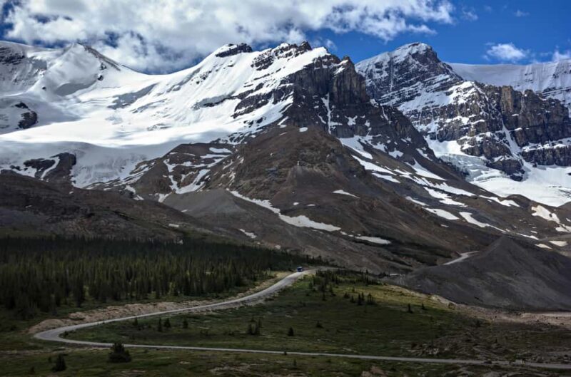 Icefields Parkway Glacier Adventure + Columbia Skywalk - Who Will Love This Tour?
