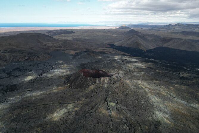 Iceland Volcanic Eruption Area Helicopter Tour from Reykjavík - The Experience: What Youll Love