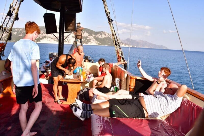 Icmeler Boat Trips Lunch & Unlimited Soft + Alcoholic Drinks - FAQ
