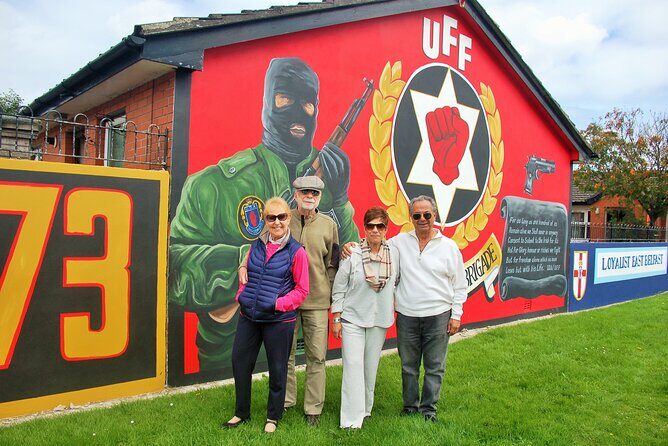 Iconic 2hr Belfast taxi tour The Troubles - Why Choose This Tour?