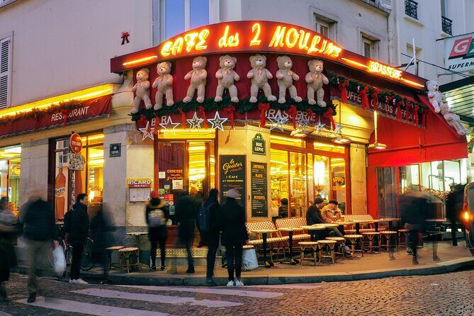 Iconic Amelie Movie Locations - Private Tour with Friendly Guide - Practical Aspects: What to Expect