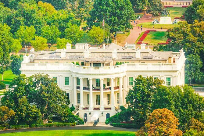 Iconic Film and Movie Locations Half Day Tour in Washington D.C. - Key Points