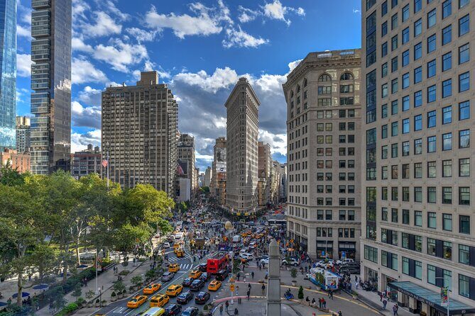Iconic NYC Photo Ride: 10 Best Backdrops in 3 Hours - The Experience: Transport, Timing, and Flexibility