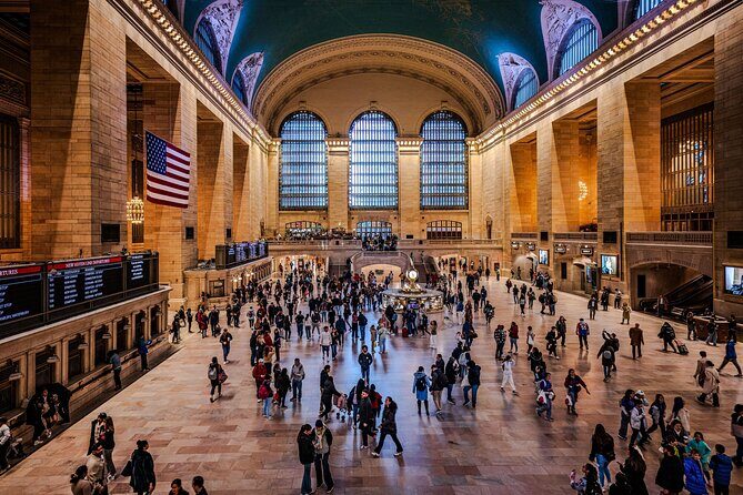 Iconic NYC Photo Ride: 10 Best Backdrops in 3 Hours - The Bottom Line: Who Will Love This Tour?