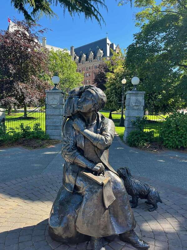 Iconic & Obscure Victoria Walking Tour - Starting at the Emily Carr Statue: Setting the Scene