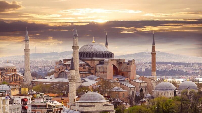 Icons of Istanbul Tour (Skip-the-Line) - Hagia Sophia: A Marvel of Architecture