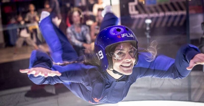 iFLY Chicago Lincoln Park: First Time Flyer Experience - Practical Details for Your Visit
