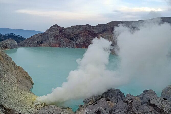 Ijen Crater and Bromo Tour From Bali 3 Days - Physical Fitness and Preparation