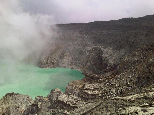 Ijen Crater Tour - Key Points
