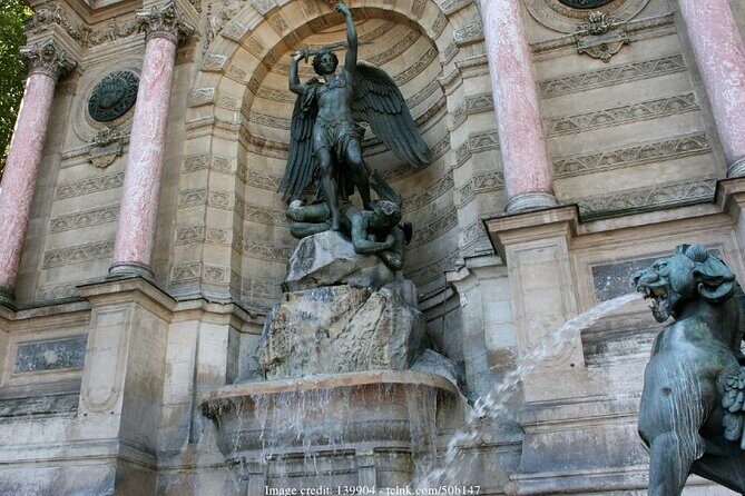 Île de la Cité Private 2h Tour with Latin Quarter & Seine River - What You Can Expect from This Tour
