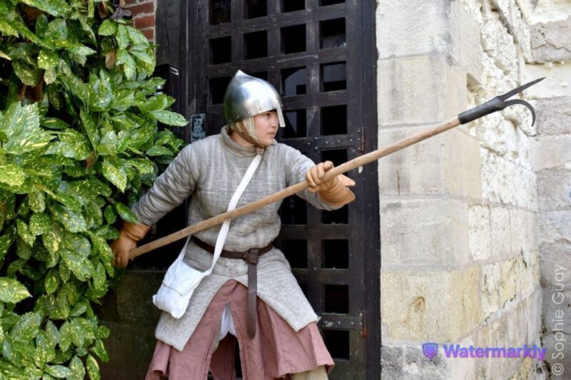 Immersive guided tour of Tours in the 13th century. - What to Expect on the 13th-Century Tours