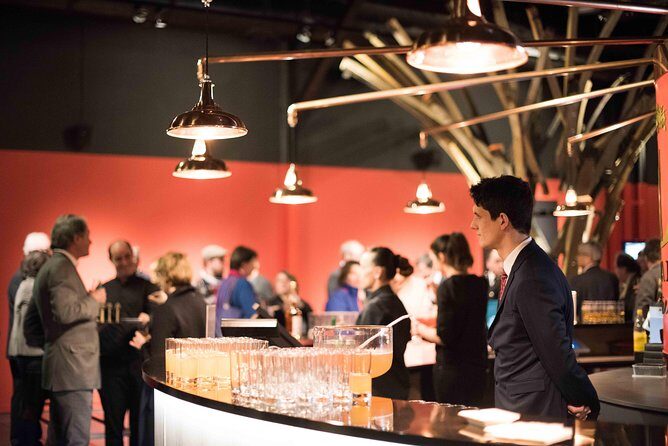 Immersive tour DISTILLERIE PERE MAGLOIRE - Exploring the Tour Itinerary in Detail