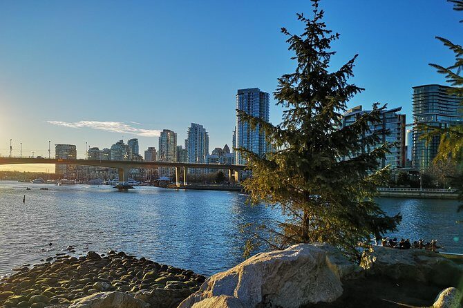 IN GERMAN: City tour "wonderful Vancouver" - all highlights including Capilano - Eine gründliche Erkundung Vancouvers – was Sie erwartet