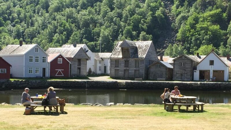 In Lærdal: Guided Old Town Tour - FAQ