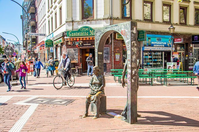 In the Footsteps of The Beatles in Hamburg with a Local - The Sum Up