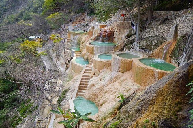 Incredible Tolantongo Caves from Cdmx - Exploring Tolantongo: An In-Depth Look