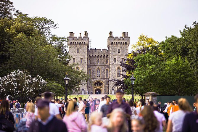 Independent Layover Tour to Windsor from London Gatwick or Heathrow Airport - The Experience at a Glance