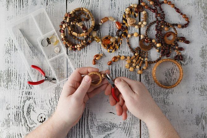 Indian Ethnic and Handmade Jewelry Half-Day Workshop Visit - Introducing the Indian Ethnic and Handmade Jewelry Half-Day Workshop Visit