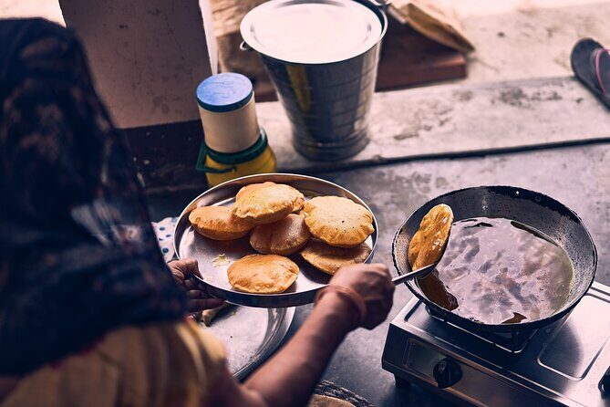 Indian Traditional Hands On Cooking Classes with local Family - Authenticity and Reviews: What Travelers Say