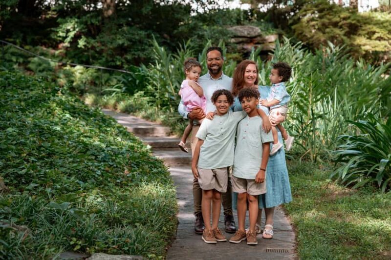 Indianapolis: Private Vacation Photoshoot with Photographer - An Introduction to the Photoshoot Experience in Indianapolis