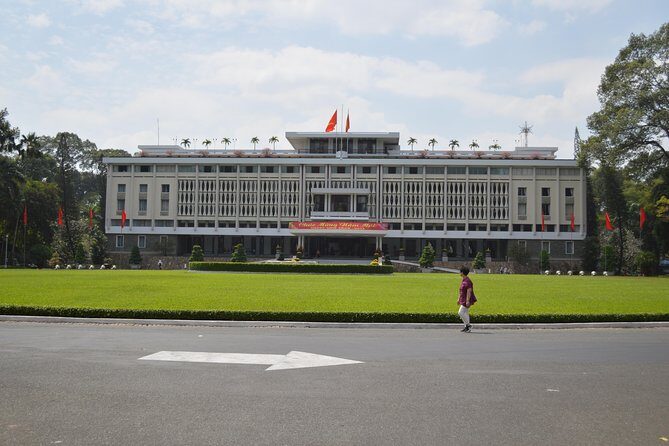 Individual Saigon city tour as a private tour - The Sum Up