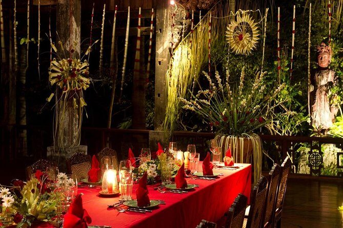 Indonesian Rijsttafel Dining in Lombok - An Introduction to Rijsttafel: A Cultural and Culinary Hybrid