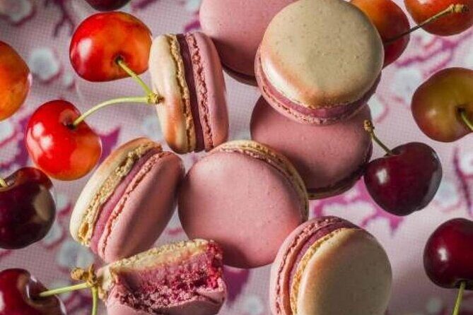 Indulge in St. Germain des Prés: food, fashion, luxury, secrets - Key Points