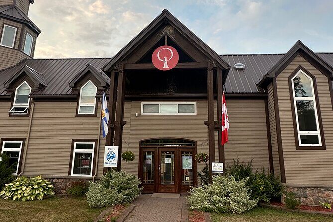 Ingonish and Keltic Lodge 6 Hours Cabot Trail Tour - Transportation & Group Size