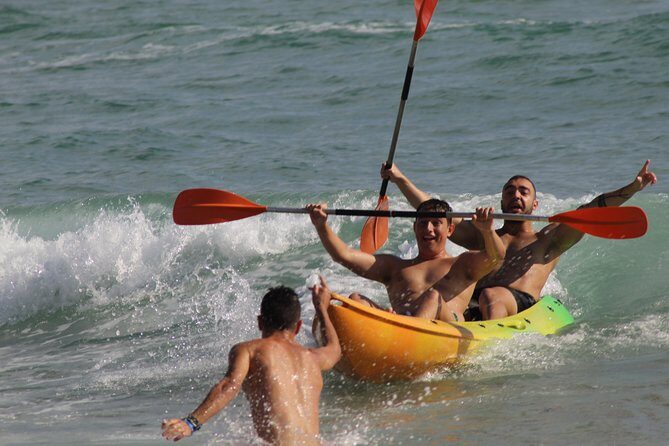 Initiation or guided tour in Kayak through the Bay of El Campello (Alicante) - An In-Depth Look at the Kayak Tour in El Campello