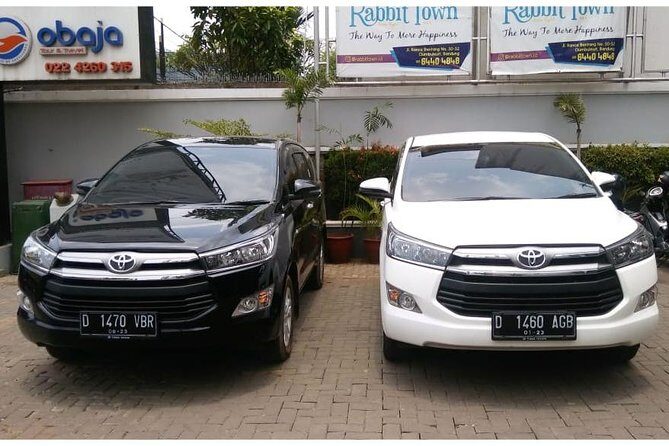 Innova Reborn Tour driver car rental in Bandung - Navigating the Bandung Roads with Innova Reborn