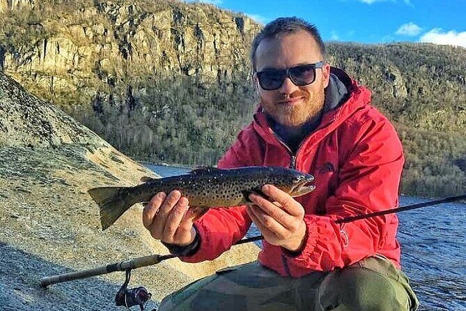 Inshore fishing in the Drangefjord - Authenticity and Review Highlights