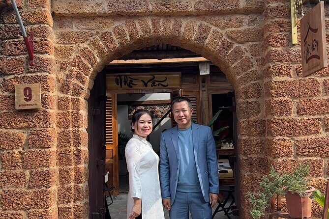 Instagram Tour Duong Lam Ancient Village with Train Street Visit - Frequently Asked Questions (FAQs)