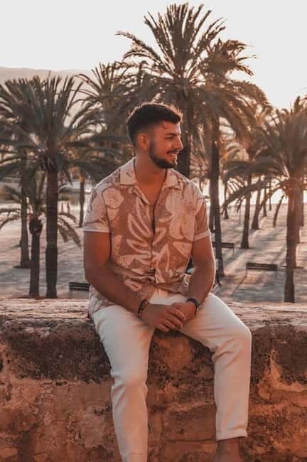 Instagram tour in Palma de Mallorca with a private photographer - A Deep Dive into the Palma Photography Tour