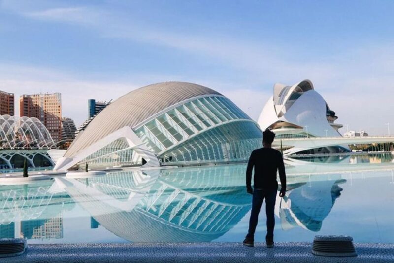 Instagram tour of Valencia with a private photographer - The Sum Up